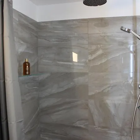 Kleine Souterrain Naehe Hamburg Апартаменты