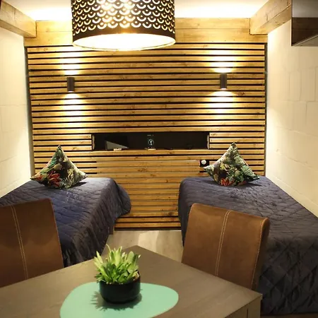 Апартаменты Kleine Souterrain Naehe Hamburg *